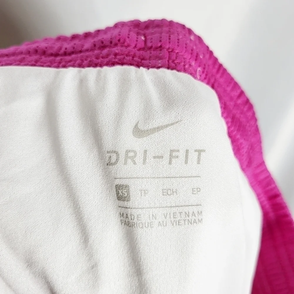 NIKE 10K running shorts NWT white